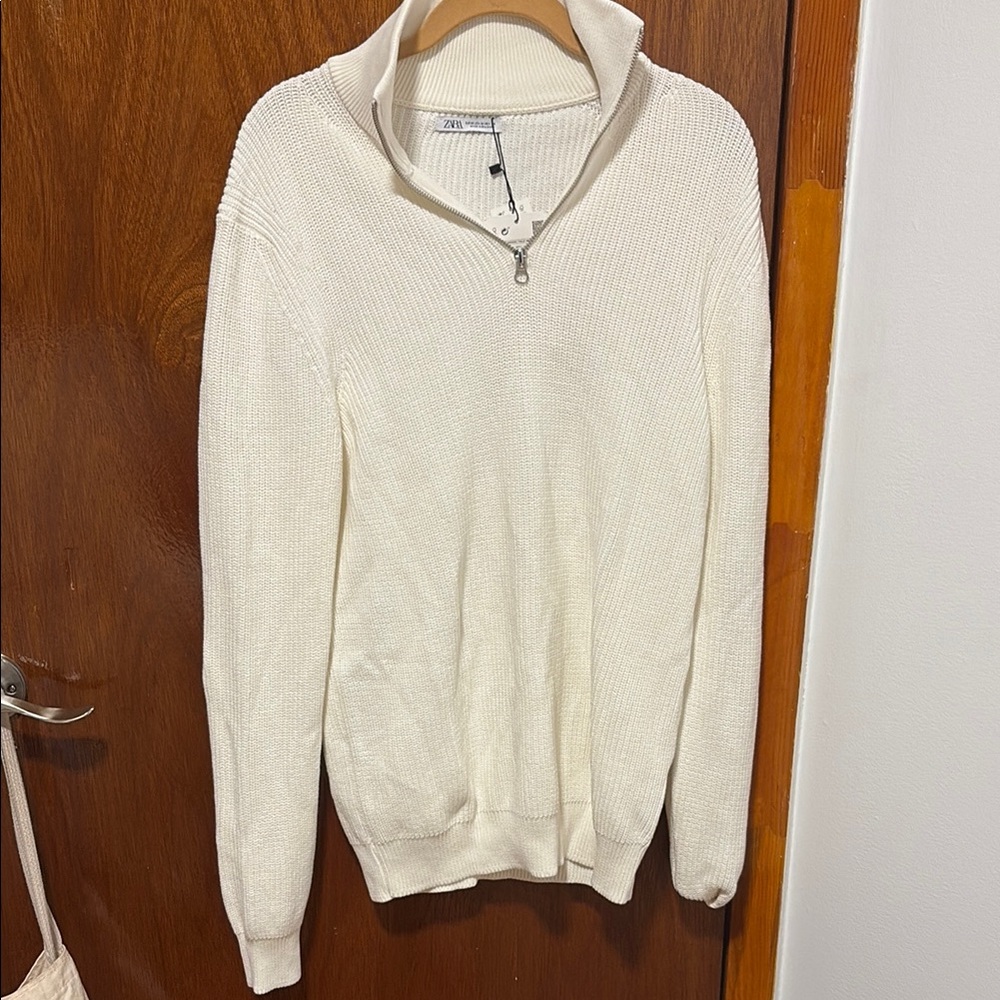 Zara Men's Cream Zip-Up Sweater